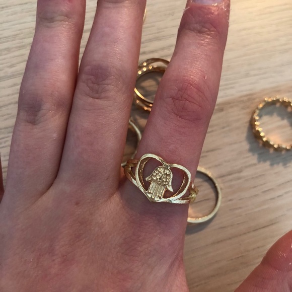 14 Rings - Picture 2 of 10